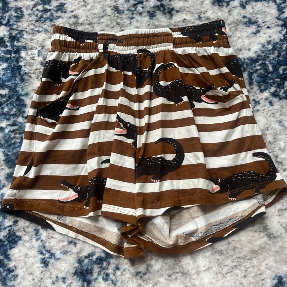 🤎🤍 Mini rodini shorts